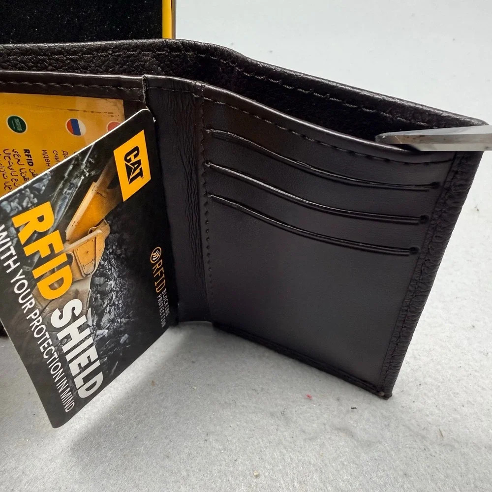 CAT Caterpillar RFID Shield Trifold‎ Brown Leather Wallet Men Metal Gift Box NEW